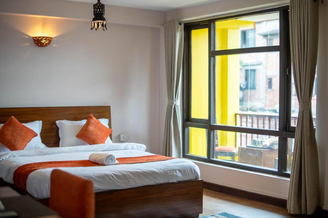 Hotel Pala Kathmandu Exterior photo